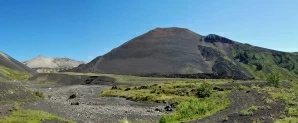 With LATITUR on Achen Ñiyeu you can make Trekking y ascenso al Volcán Achen Ñiyeu