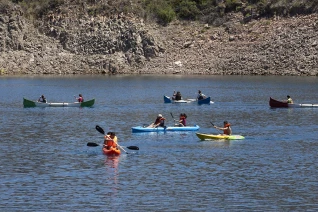 With LATITUR on San Rafael you can make Alquiler Canoa, Kayak o Hidropedal en los Reyunos