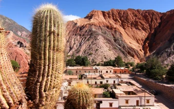 With LATITUR on Humahuaca you can make Excursión Quebrada de Humahuaca desde Purmamarca