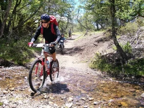 With LATITUR on Piedra del Trompul you can make Excursión Bicicleta MTB Cerro, Lago o Pucara