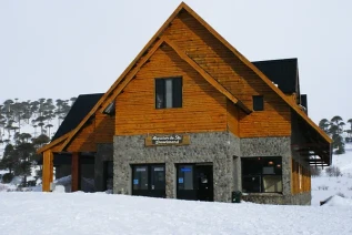 With LATITUR on Caviahue Ski Resort you can make Equipo completo de Ski o Snow en Caviahue 3 días