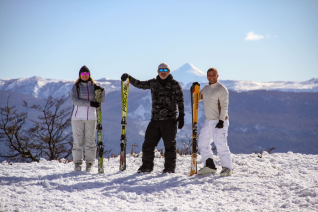 C4 Parque de Nieve: Día de Ski + Clase Colectiva