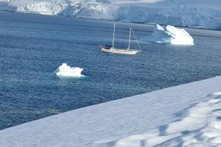 Travesía en velero a la Antártida - Taller Polar