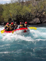 With LATITUR on Río Chimehuin you can make Rafting en río Chimehuin San Martín de los Andes