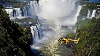 With LATITUR on Cataratas del Iguazú you can make Paseo Aéreo y Tour en helicóptero Helisul Iguazú