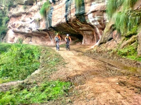 With LATITUR on Potrerillos you can make Bike Tours Camino del Inca en las Yungas