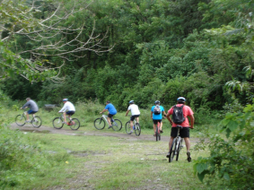 With LATITUR on Establecimiento las Costas you can make Bicicleta a la Quebrada de Arteaga 2 horas